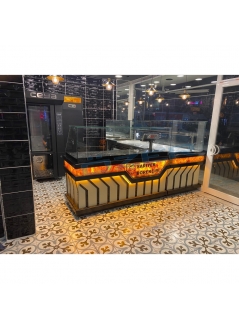 Pastry Bench Box Glass Facade Model
