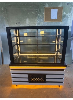 Cake Cabinet 120 Cm White Furnished