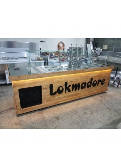 Chocolate Bite Bench Under Cooled Solid Model
